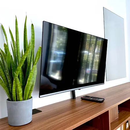 Urban Habitat Executive 4* Никосия