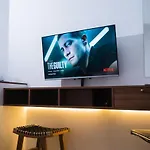 Aparthotel Urban Habitat & 4*