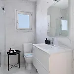 Aparthotel Urban Habitat & Nicosia