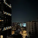 Urban Habitat & Aparthotel 4*