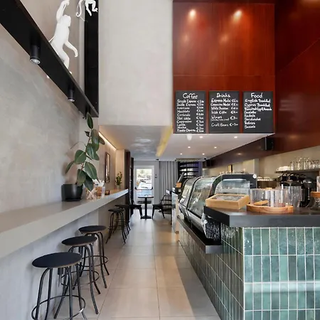 Urban Habitat Executive 招待所 4*