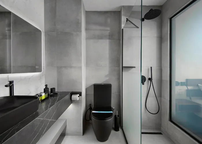 Urban Habitat Suites & Condos Πανσιόν