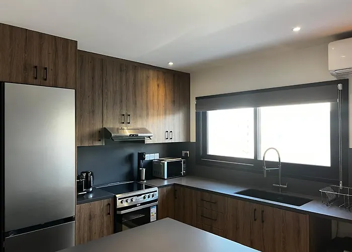 Urban Habitat Suites & Condos 4* Λευκωσία