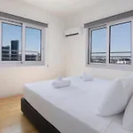 Urban Habitat & Apartmanhotel