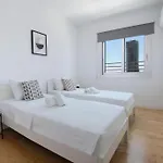 Apartmanhotel Urban Habitat & 4*