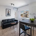 Urban Habitat & Apartmanhotel