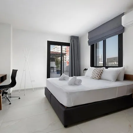 Urban Habitat & 4* Nicosia